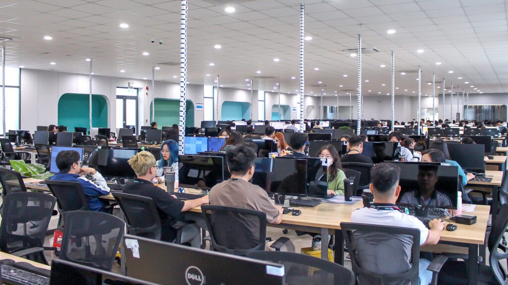 What Is Claims Processing Outsourcing? A Complete Guide 8 07. What Is Claims Processing Outsourcing A Complete Guide