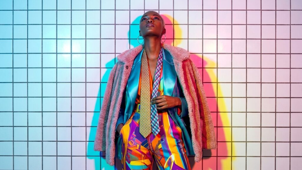 Using colors in fashion photo composition